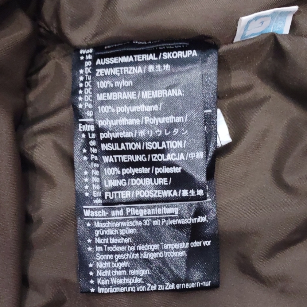 BURTON JACKET, Size M - Picture 16 of 17